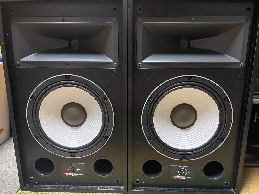 JBL 4305H コンパクトモニター スピーカー