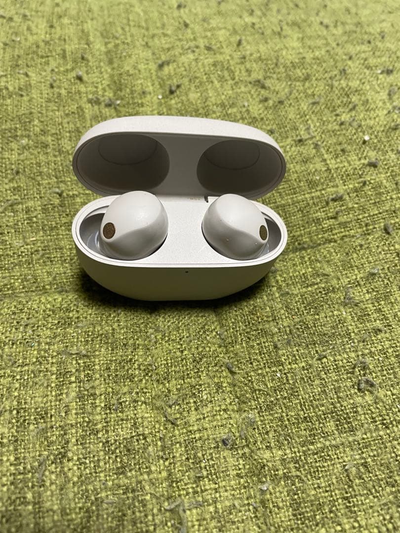 【美品】SONY 完全ワイヤレスイヤホン『WF-1000XM5』【ほぼ新品状態】