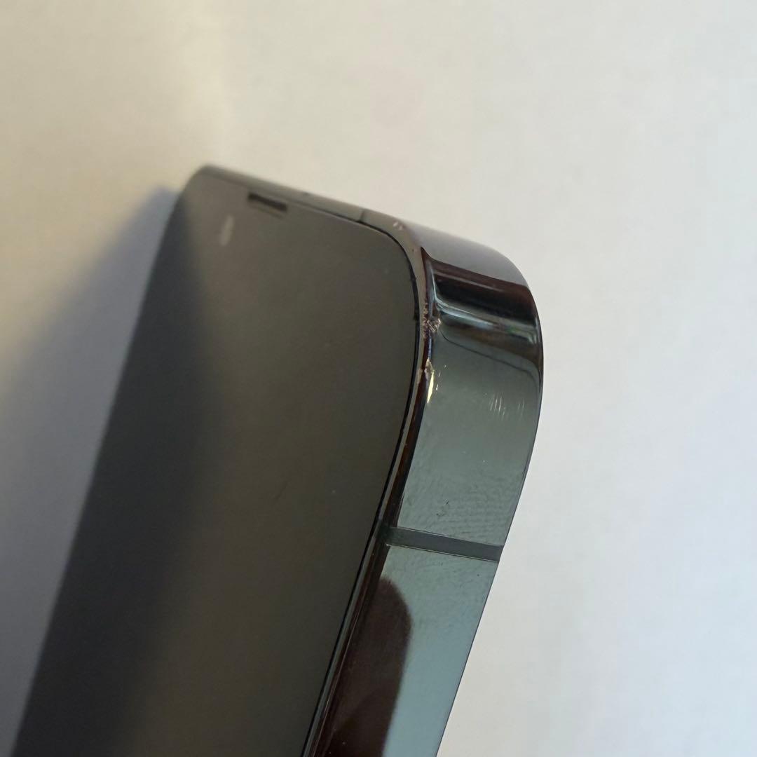 Apple iPhone 13 Pro アルパイングリーン