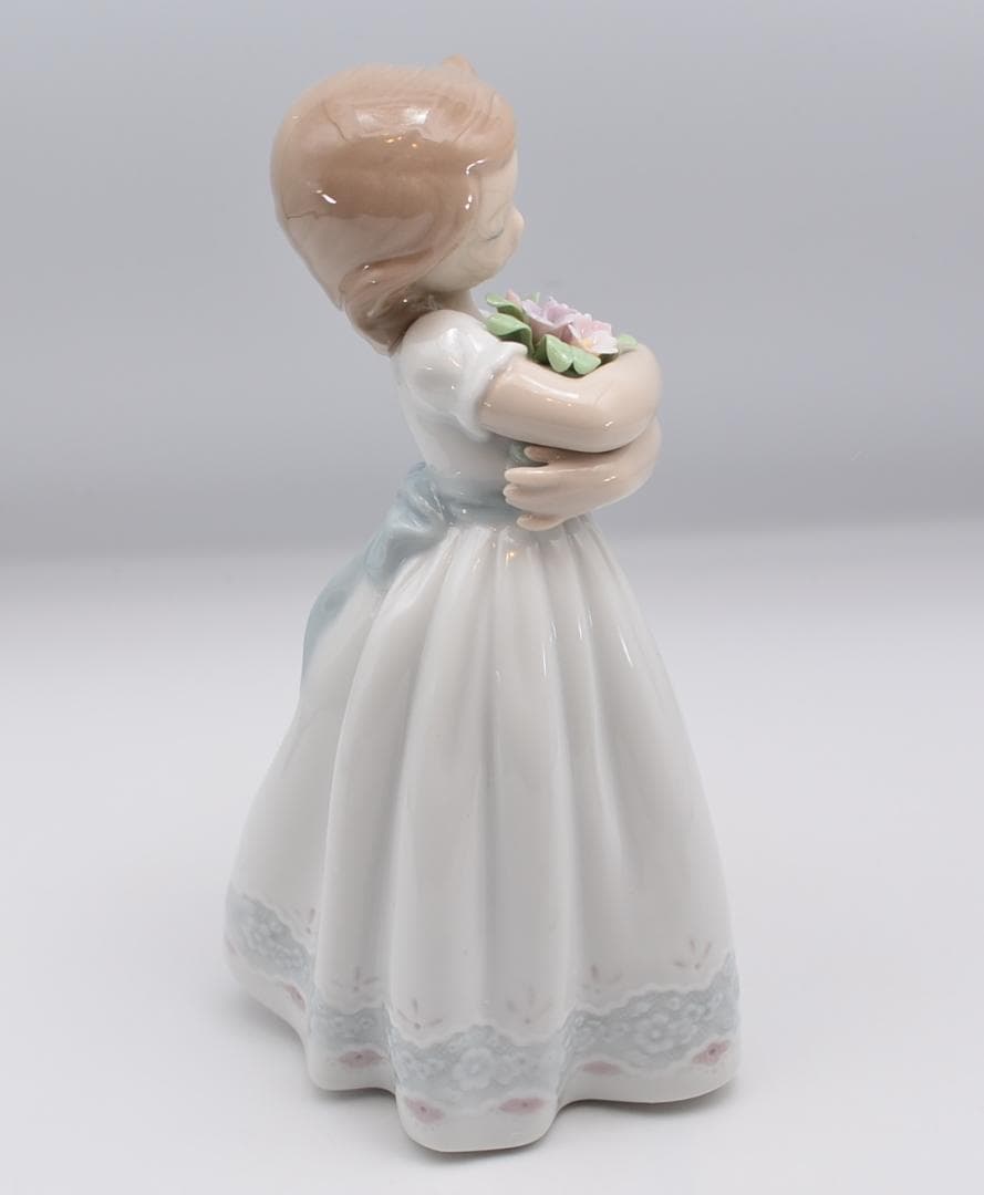 さわやかな風　＃8248　No.2　★リヤドロ　スペイン　光沢仕上げ　箱付き