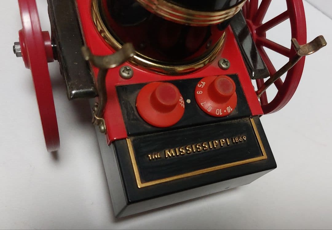 The Mississippi 1869 アンティーク再現火災エンジン