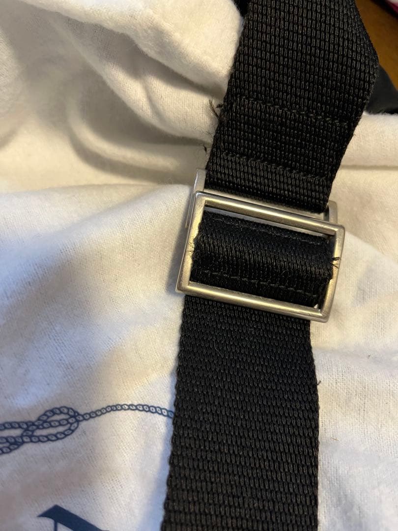 値下げ！PRADA メッセンジャーバッグ ブラック レザー テスートナイロン