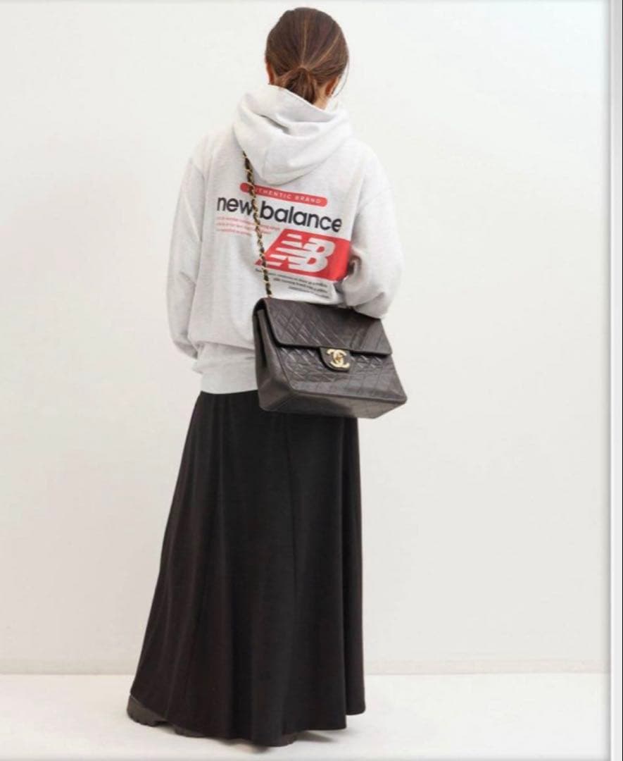 ニューバランス スウェットフーディー