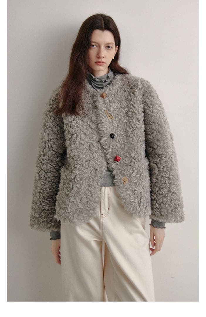 即購可Fano studios カラフルボタン ノーカラー ボアショートコート