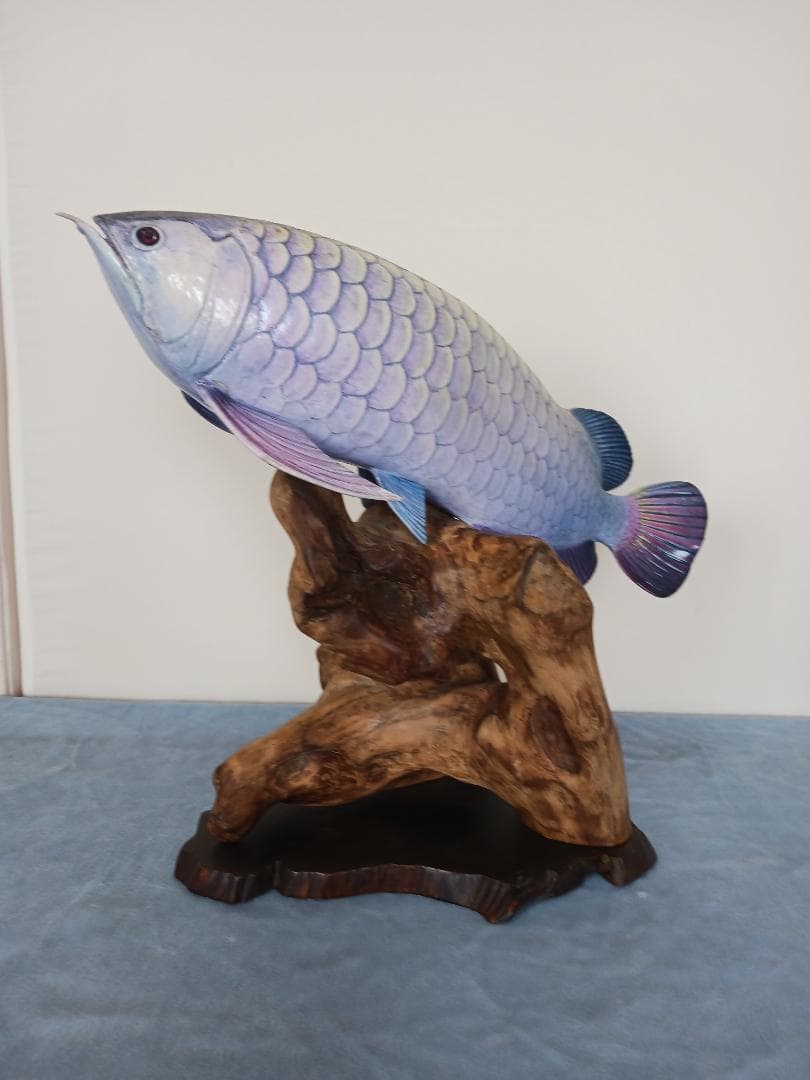 熱帯の魚、木製、紫と青のグラデーション 約30cm