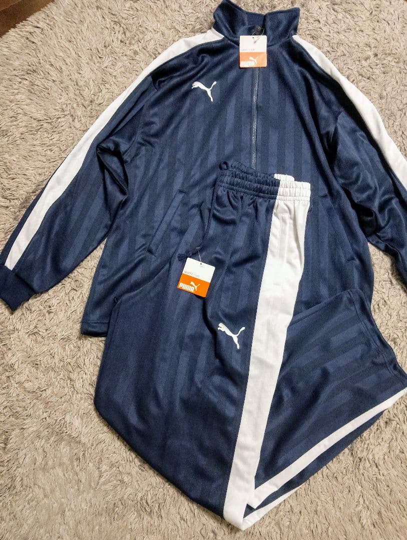 新品PUMAトラックジャケットパンツジャージ刺繍ロゴ 紺✕白Ｌ〜O日本製