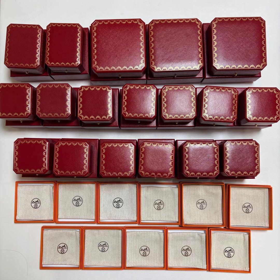 カルティエ　エルメス　アクセサリーケース　29個