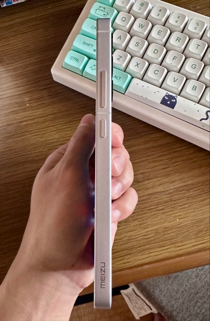 スマートフォン本体 MEIZU 20 Classic 16/256GB