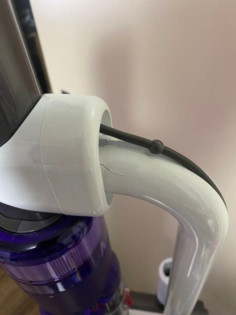 簡易清掃　Dyson Omni-glide SV19 充電スタンド付き