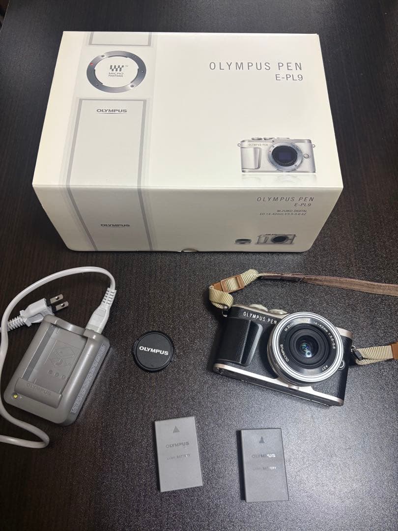 OLYMPUS PEN E-PL9 ミラーレス一眼