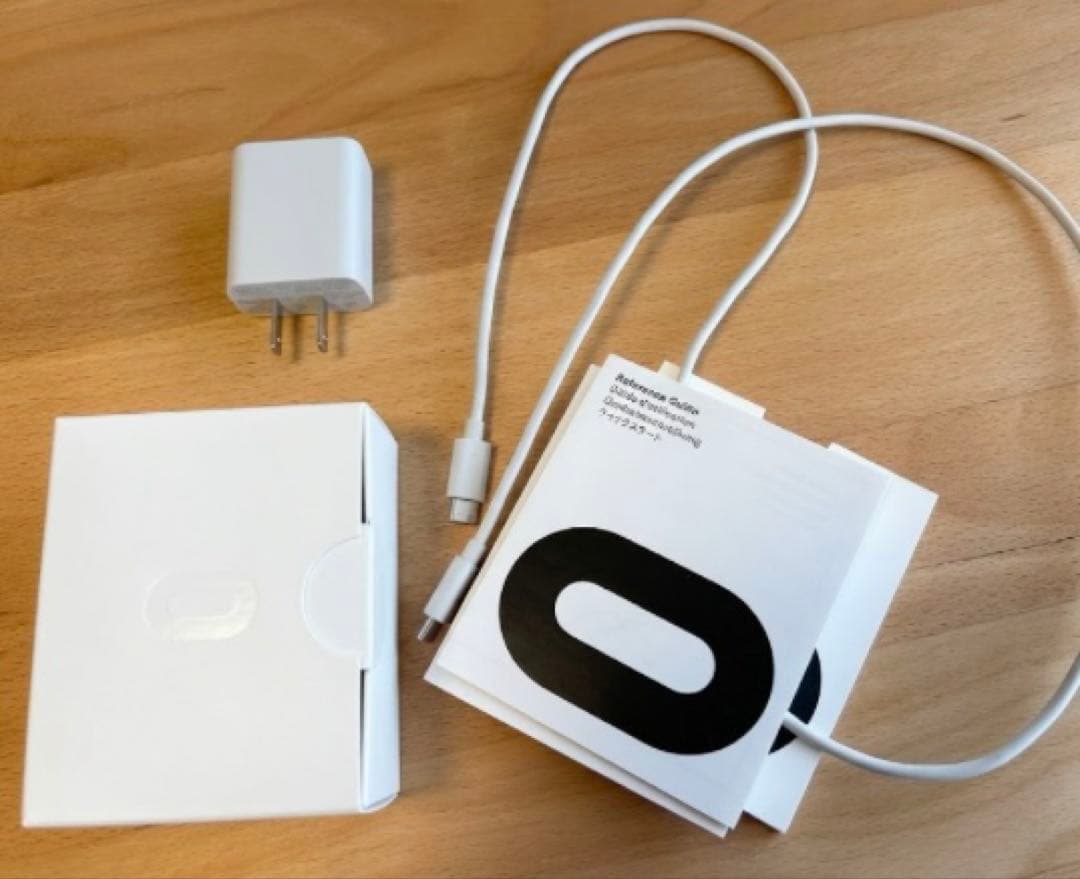 【極美品】 Quest 2 64GB使用3回付属品完備＆ハードケース付