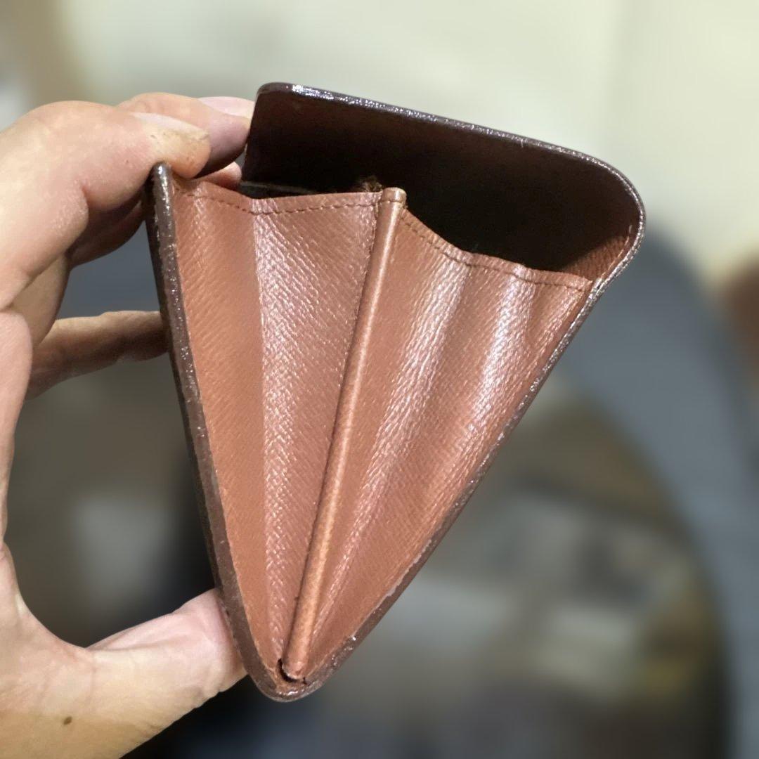 ②☆美品☆フラットタイプ♪サラ長財布