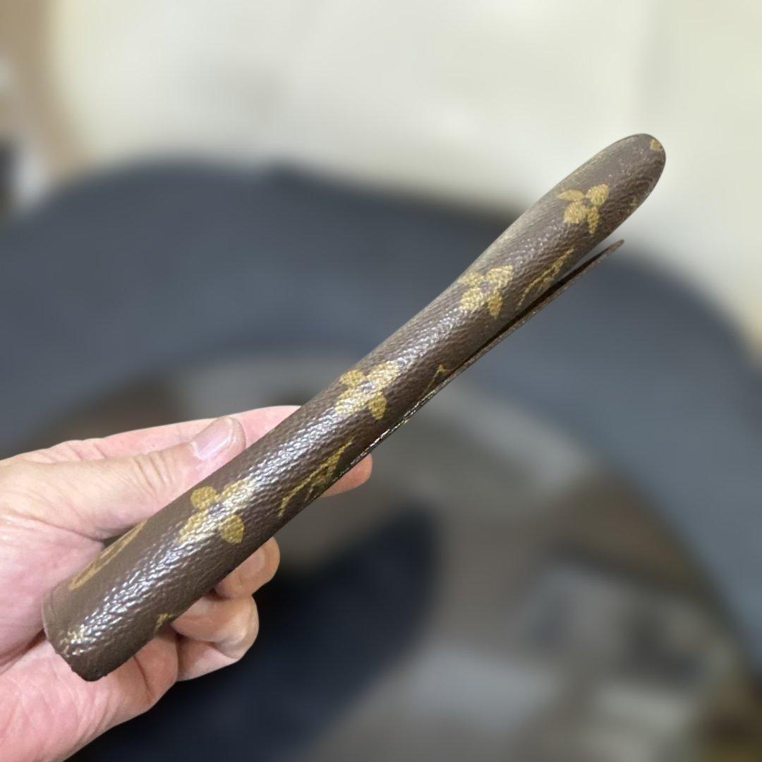 ②☆美品☆フラットタイプ♪サラ長財布