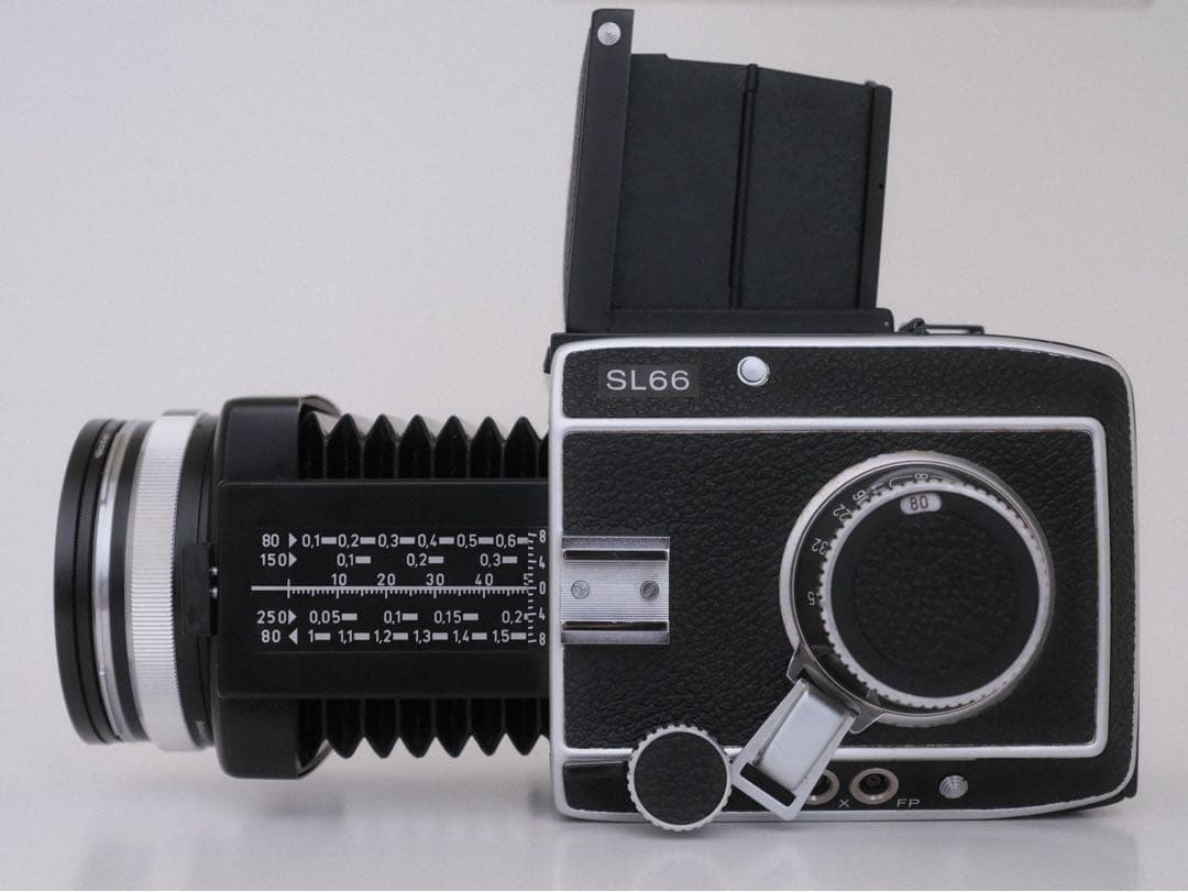 値下げ！Rollei SL66 完全動作品／フード・カタログ付き