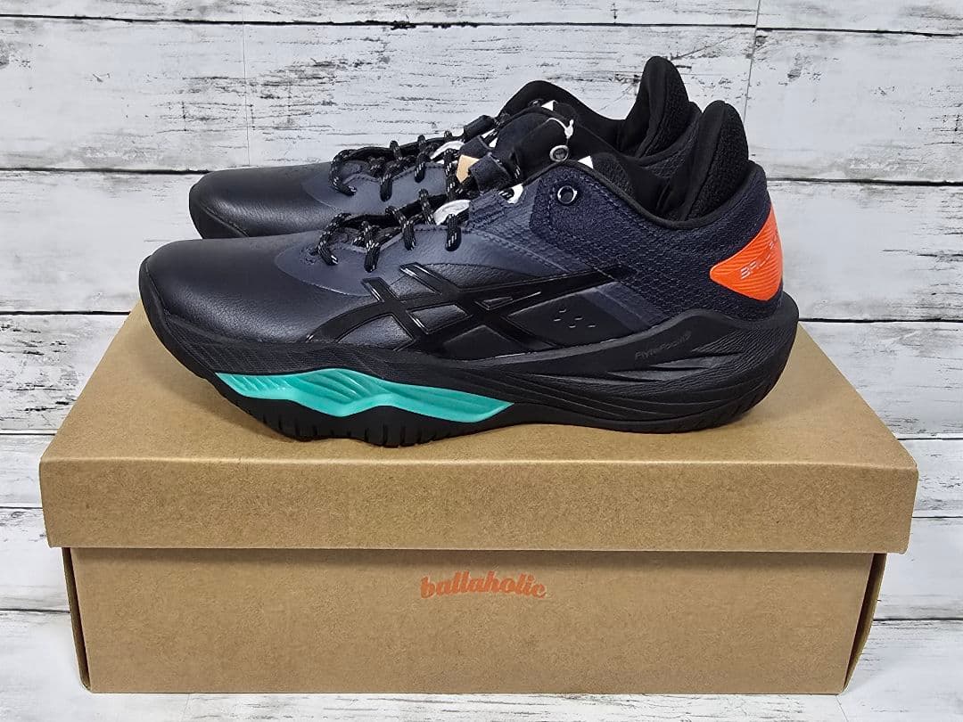 た*ひ様 年末最終値下げballaholic × Asics Nova Surg