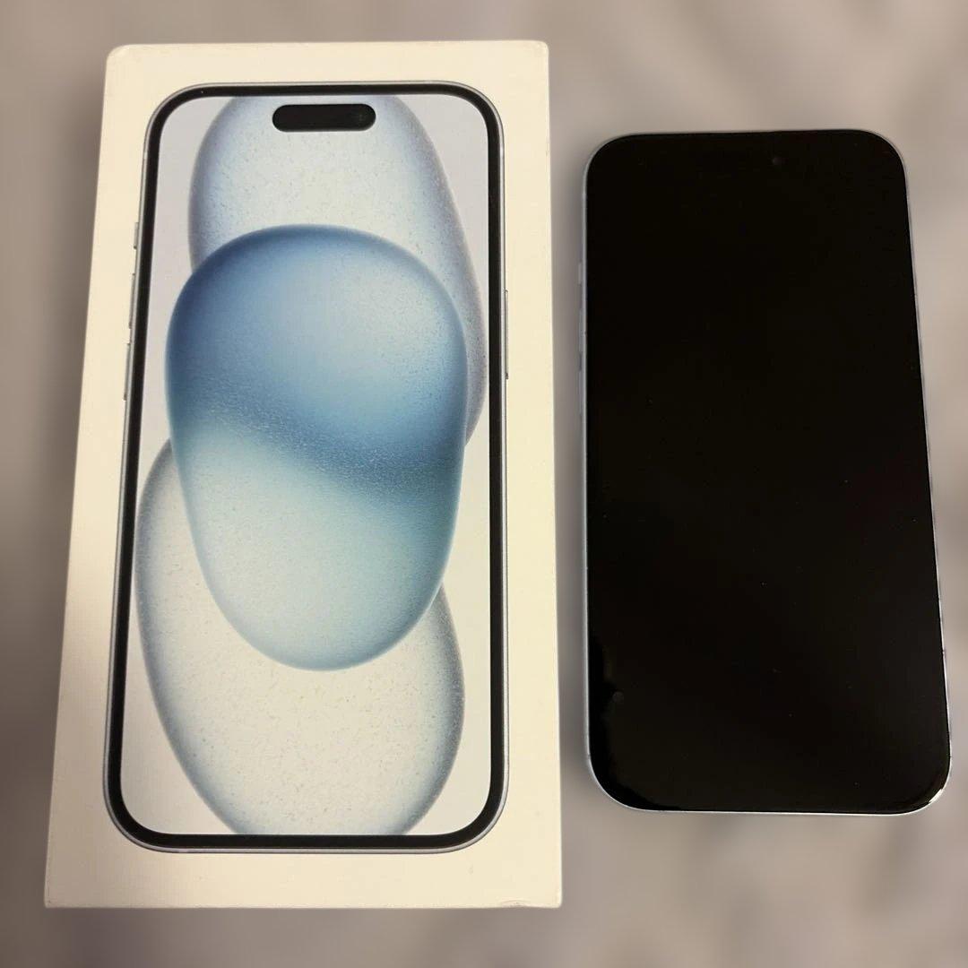 iPhone15 256GB【美品】ブルー