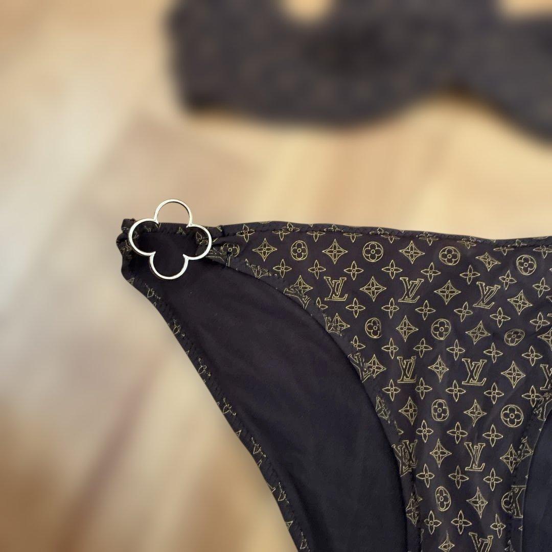 ルイヴィトン 水着　ビキニ