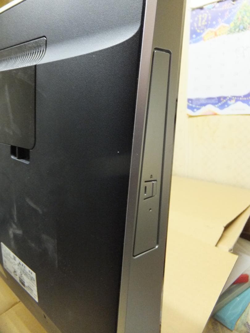 (1678）W11秒速起動新品SSD254G富士通一体 FH-77　i7　12G