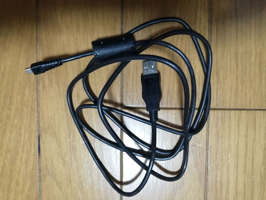 OLYMPUS FE-220 平成レトロデジタルカメラ　備品完備