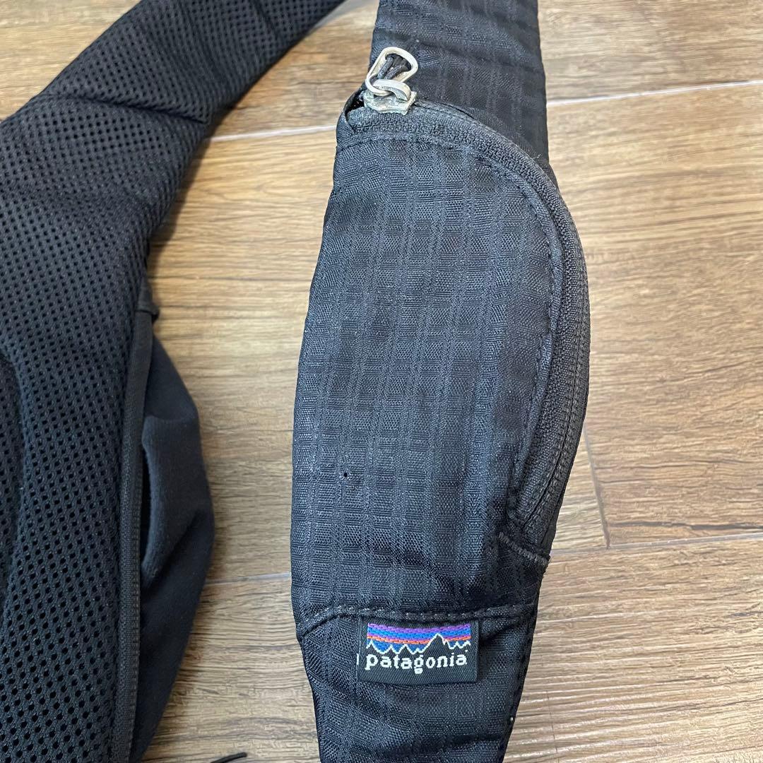 パタゴニア アトムスリング 旧型 ブラック ボディバック ショルダーバッグ