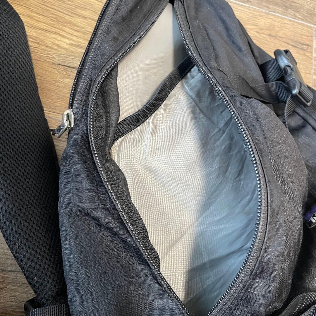 パタゴニア アトムスリング 旧型 ブラック ボディバック ショルダーバッグ