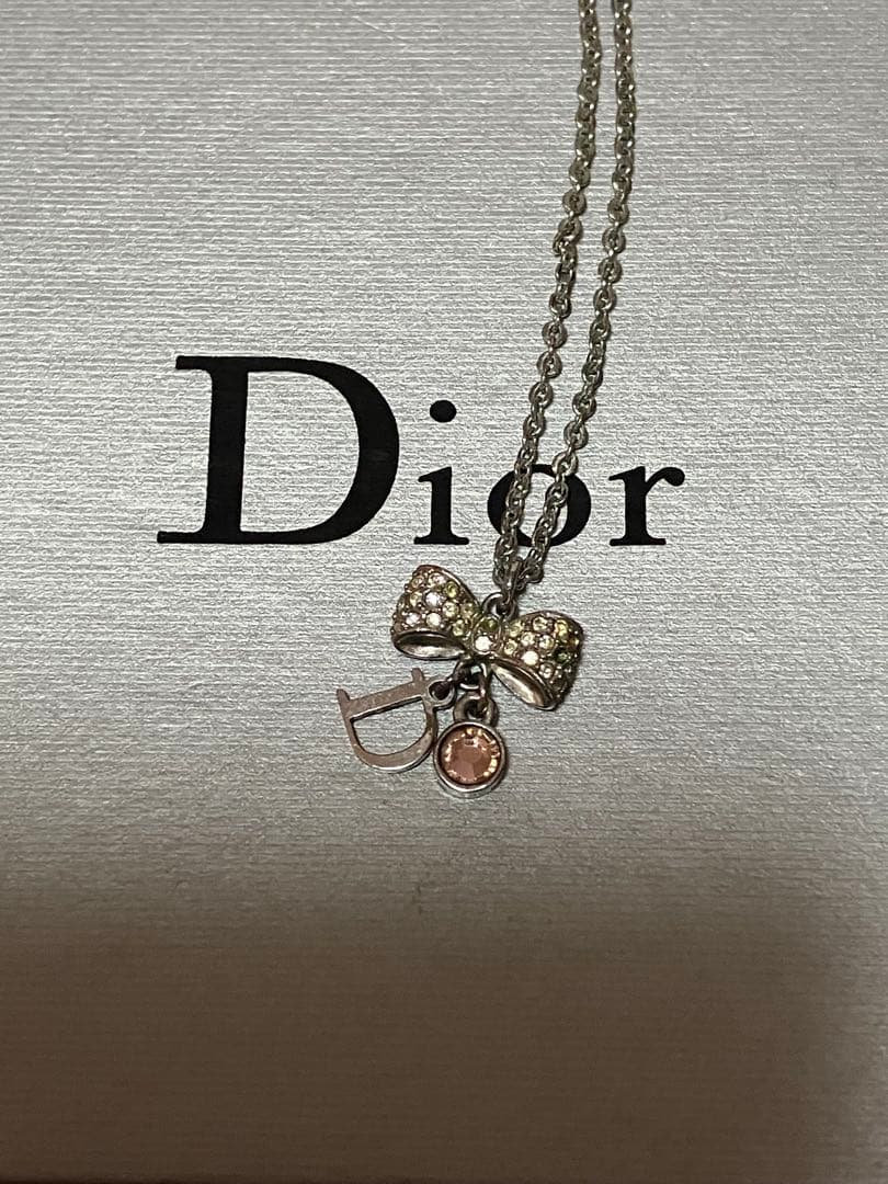 Dior リボンモチーフ ネックレス