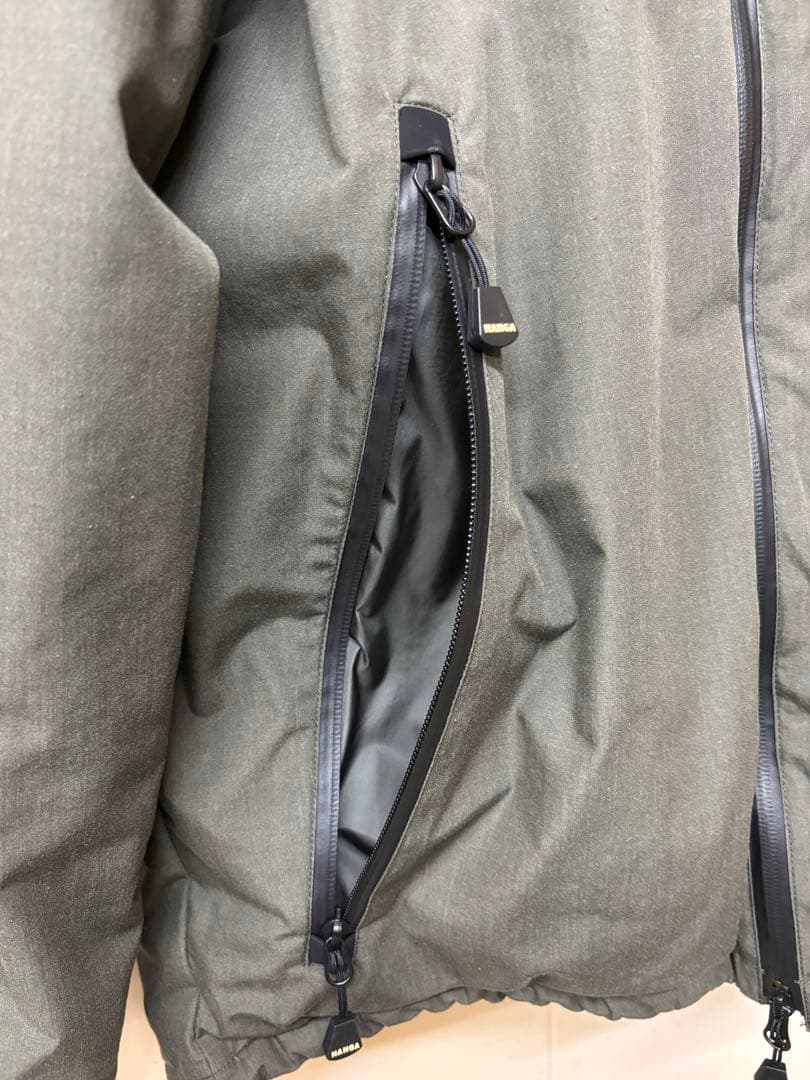 NANGA別注　HINOCリムフード　タキビダウン　カーキ色　XL 美品