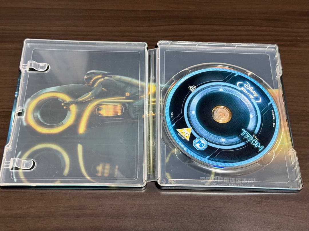 は*る様 トロン:オリジナル×レガシー スチールブック