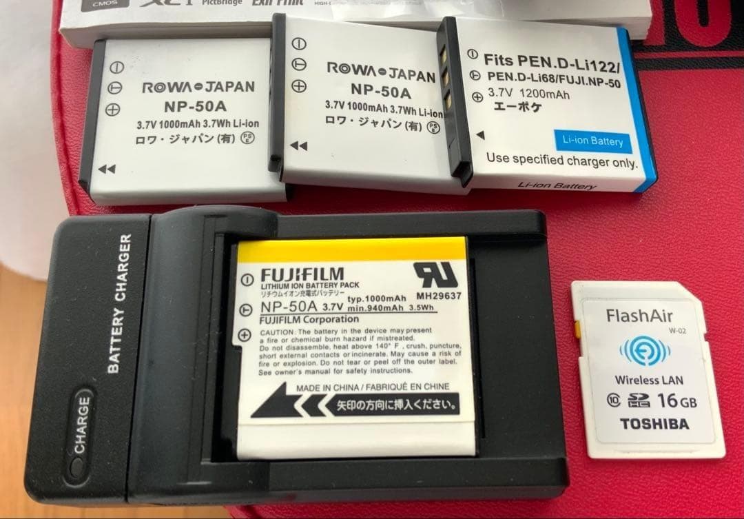 Fujifilm XF1 レッド FlashAir 16GB付 富士フイルム