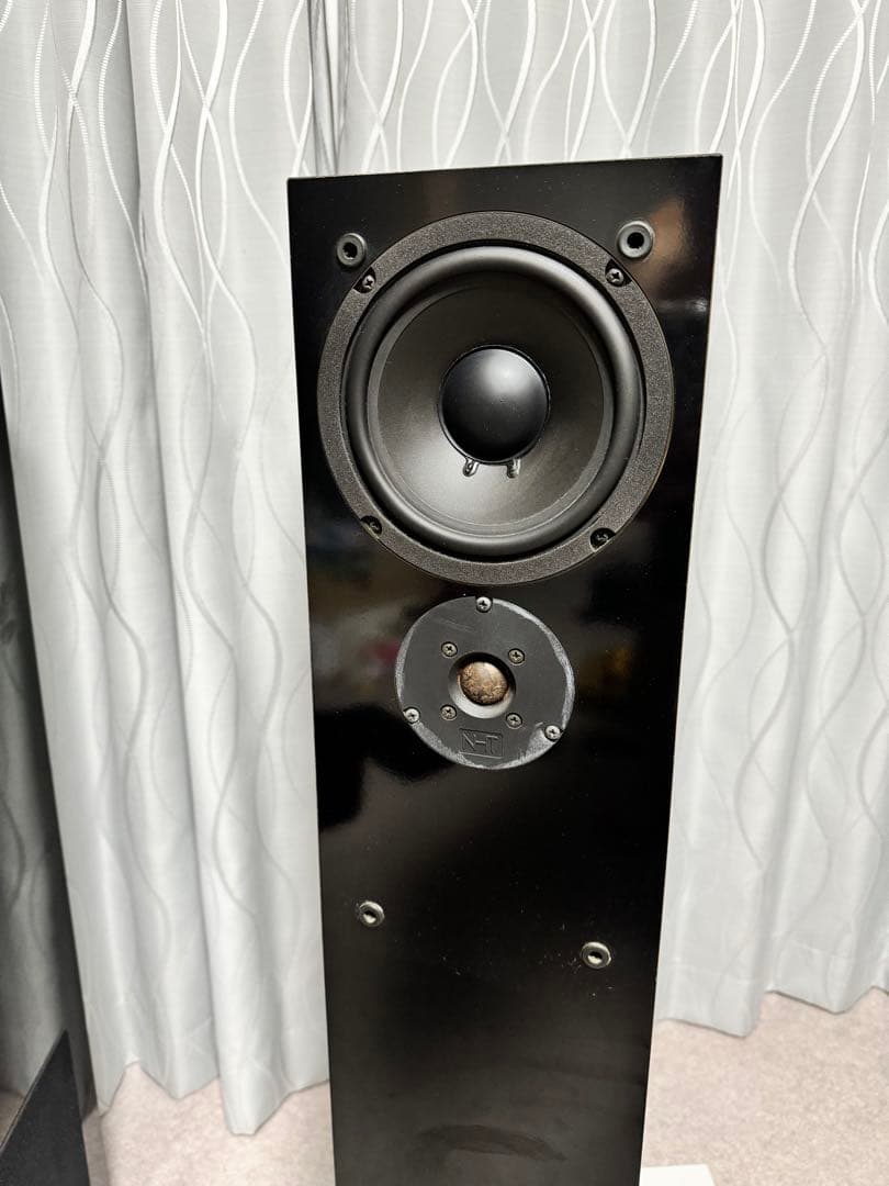 NHT model 2.5 アメリカ製スピーカー