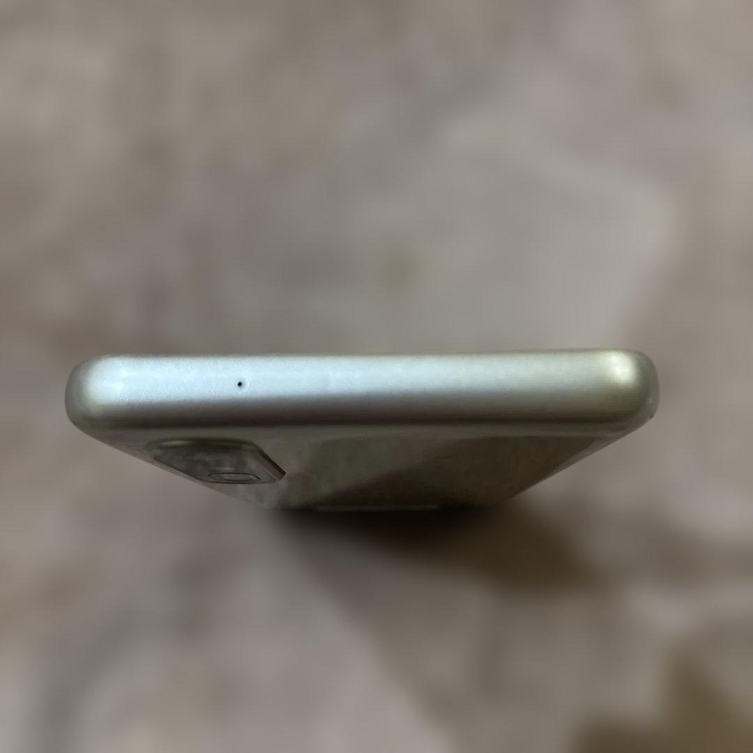 docomo らくらくスマートフォン Lite MR01 ゴールド