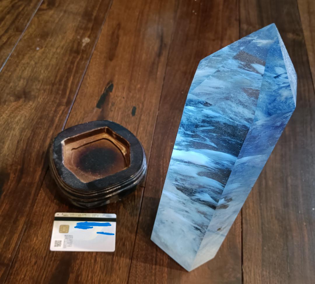 重量3.4kg　巨大クリスタル　飾り台付