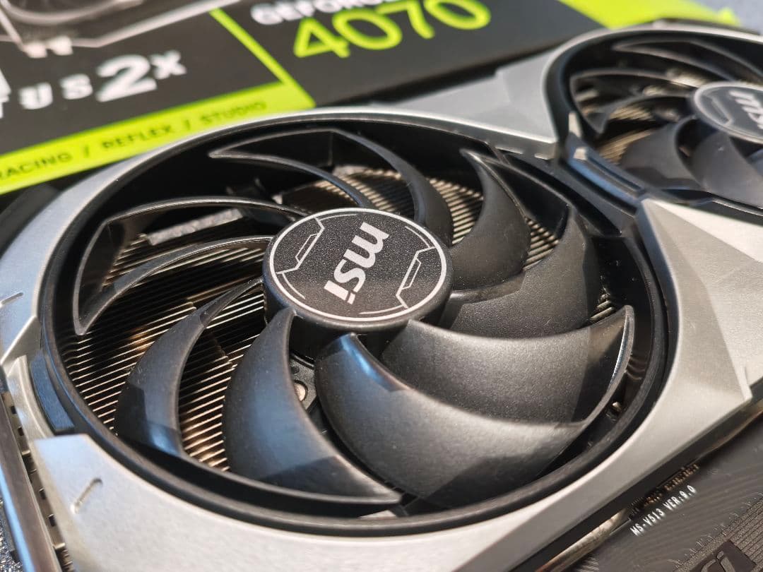 グラフィックボード・グラボ・ビデオカード MSI GeForce RTX 4070 Ventus 2X OC