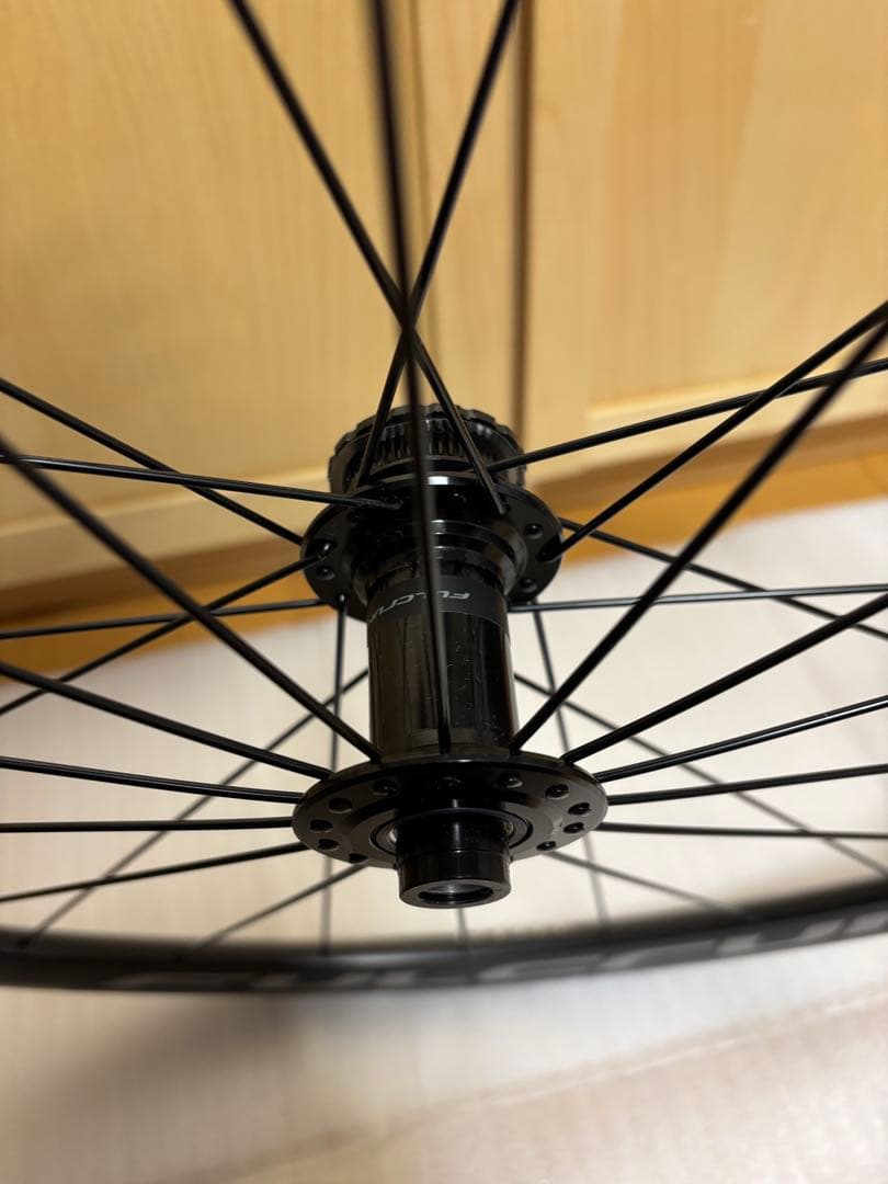 Fulcrum Racing 800 DB 前後