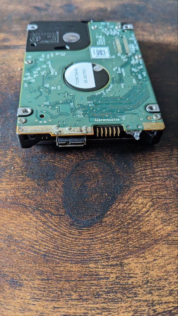 内蔵型ハードディスクドライブ WD Gereen HDD2.5 2TB