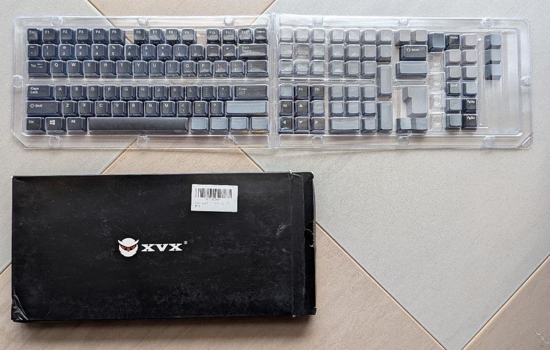 Niz micro82 RGB 無線モデル（キーキャップ交換済み）