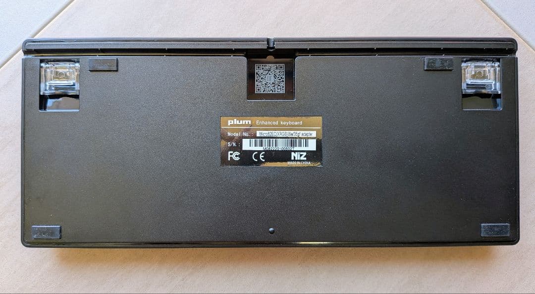 Niz micro82 RGB 無線モデル（キーキャップ交換済み）