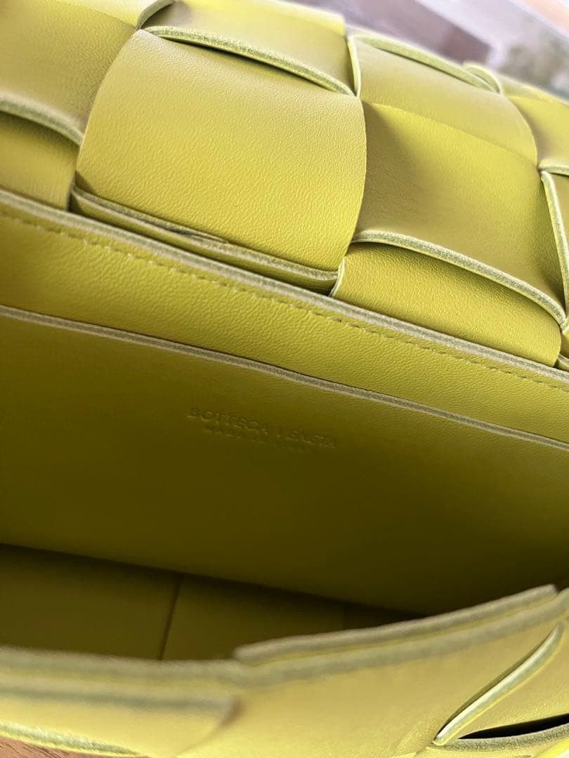 ボッテガヴェネタ BOTTEGAVENETA カセット クロスボディバッグ