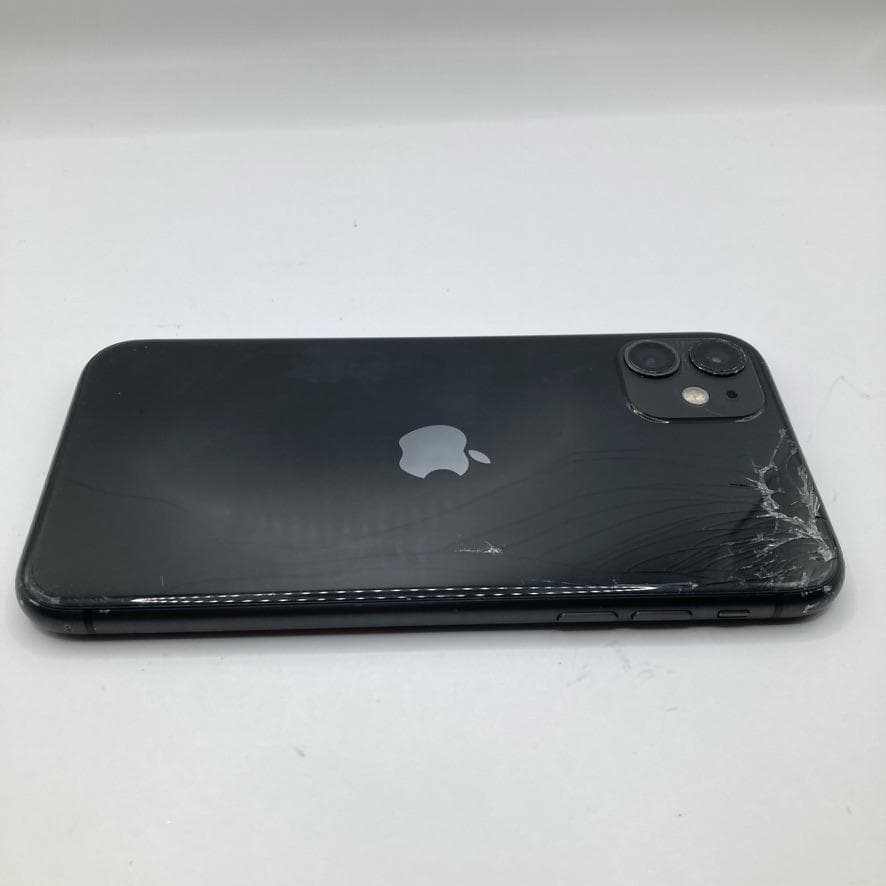 iPhone 11 64GB ブラック MWLT2J/A