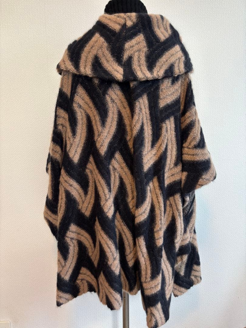 超美品MISSONI ポンチョ