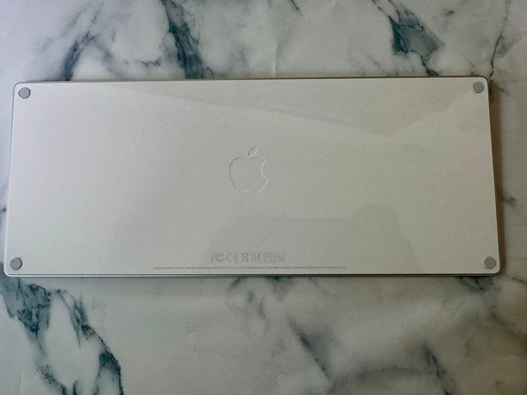 1月末値下げApple純正Magic Keyboard A1644、日本語JIS