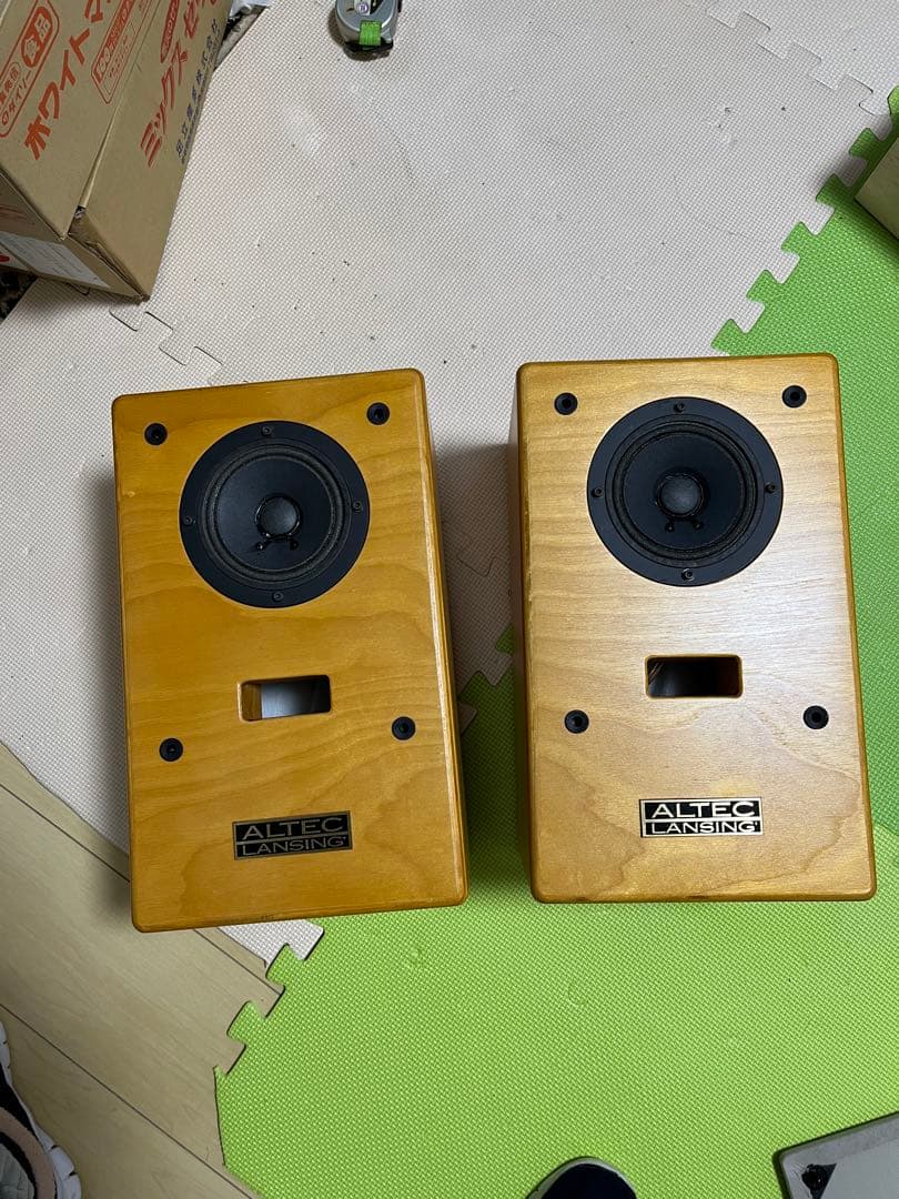 アルテック・ランシング　Milestone 405スピーカー