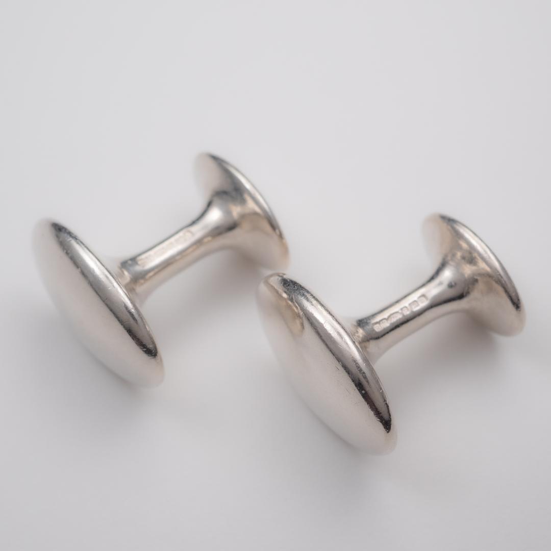 英国銀製品の証 01年製バーミンガムホールマーク タテオシアン シルバーカフス