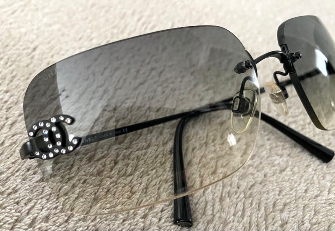 CHANEL シャネル リムレスサングラス ココマーク ラインストーン