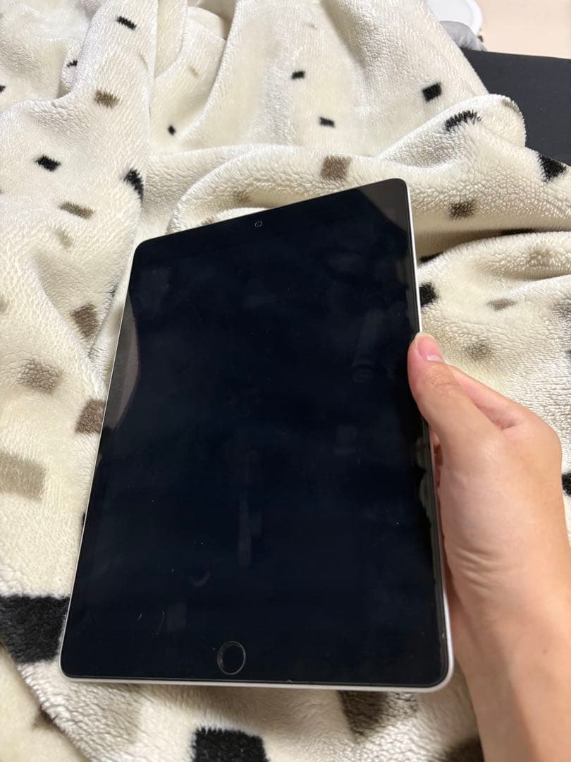 Apple iPad gen 9 本体(ジャンク)