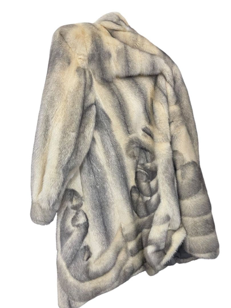 ⭕️極美品 SAGA MINK  サガミンク ロイヤル 毛皮コート