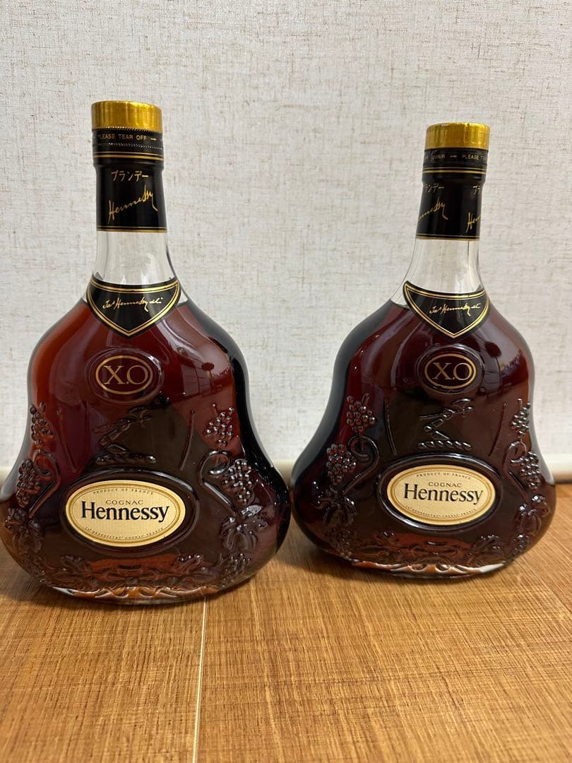 Hennessy XO 700ml 2本セット