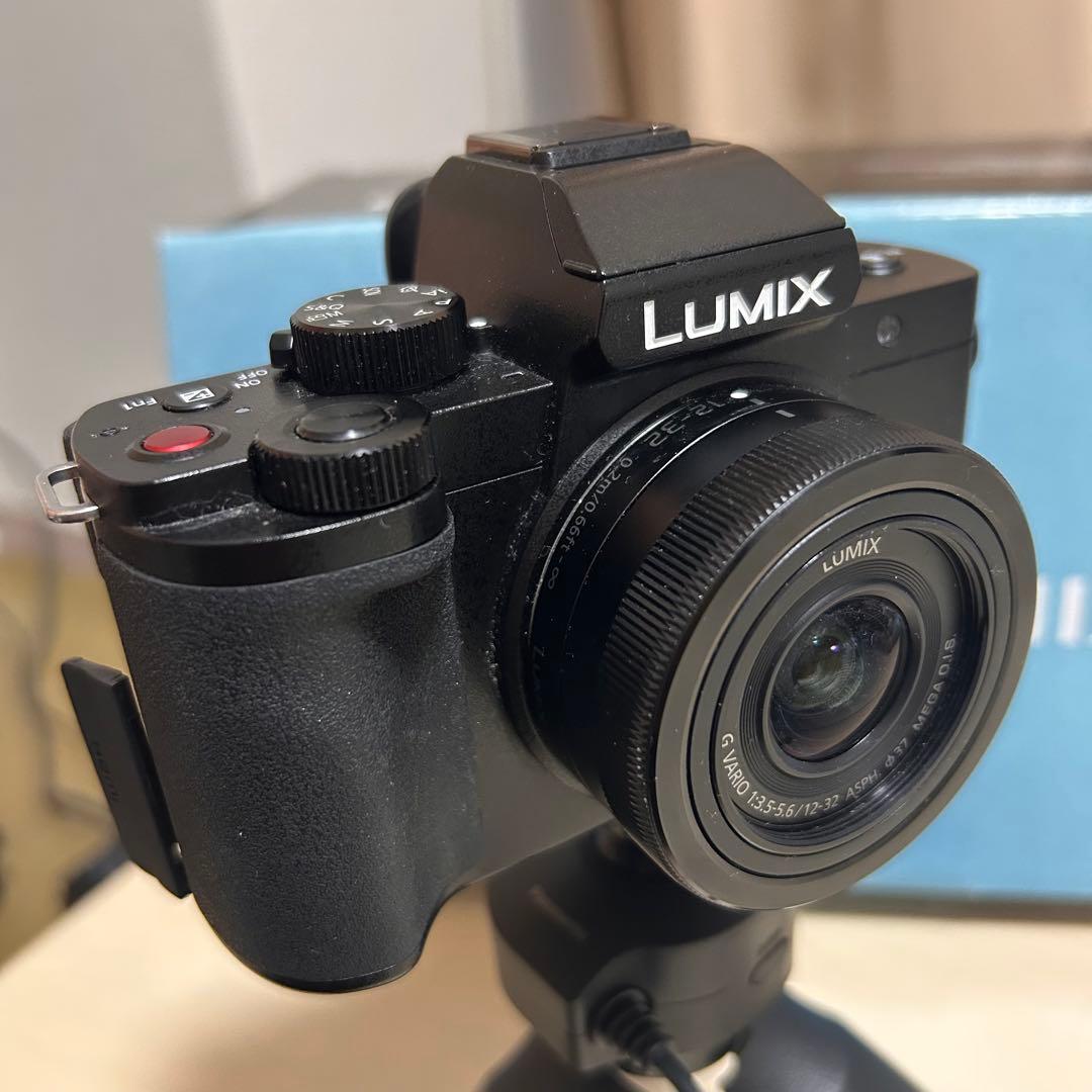 【美品】LUMIX DC-G100V ミラーレス コンパクト一眼