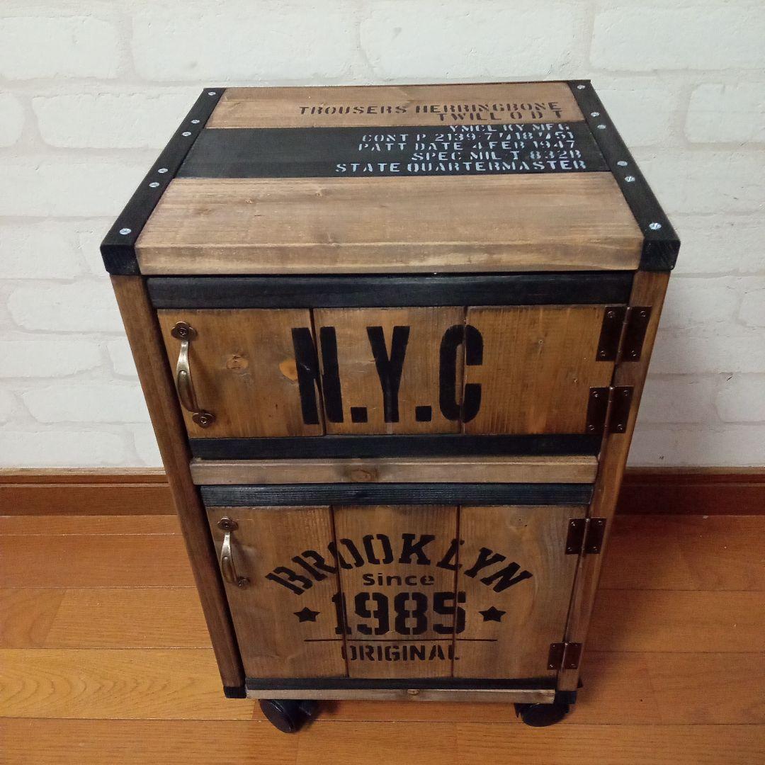 【ハンドメイド】男前キャスター付キャビネット サイドテーブル　収納棚