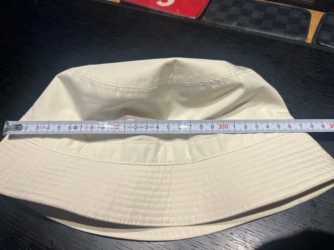 プラダスポーツ　バケットハット